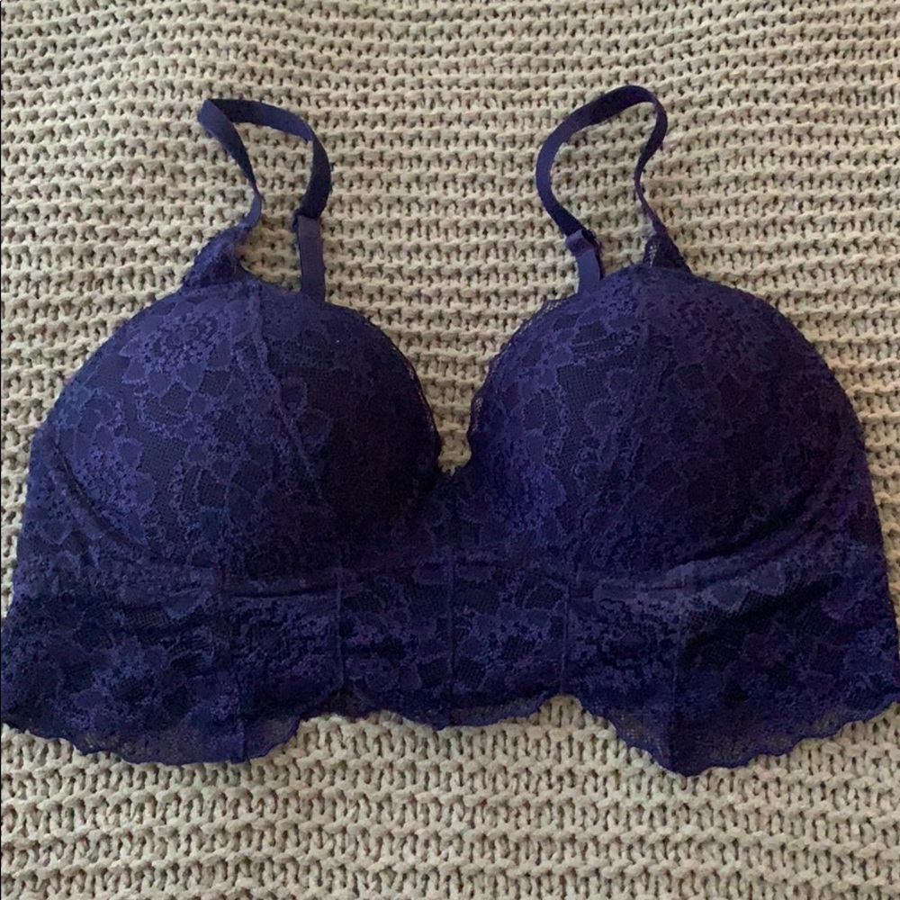 Lacey bra